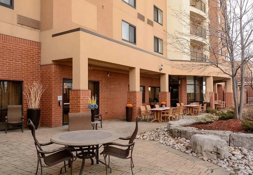 Courtyard By Marriott Toronto Brampton Hotel Canada