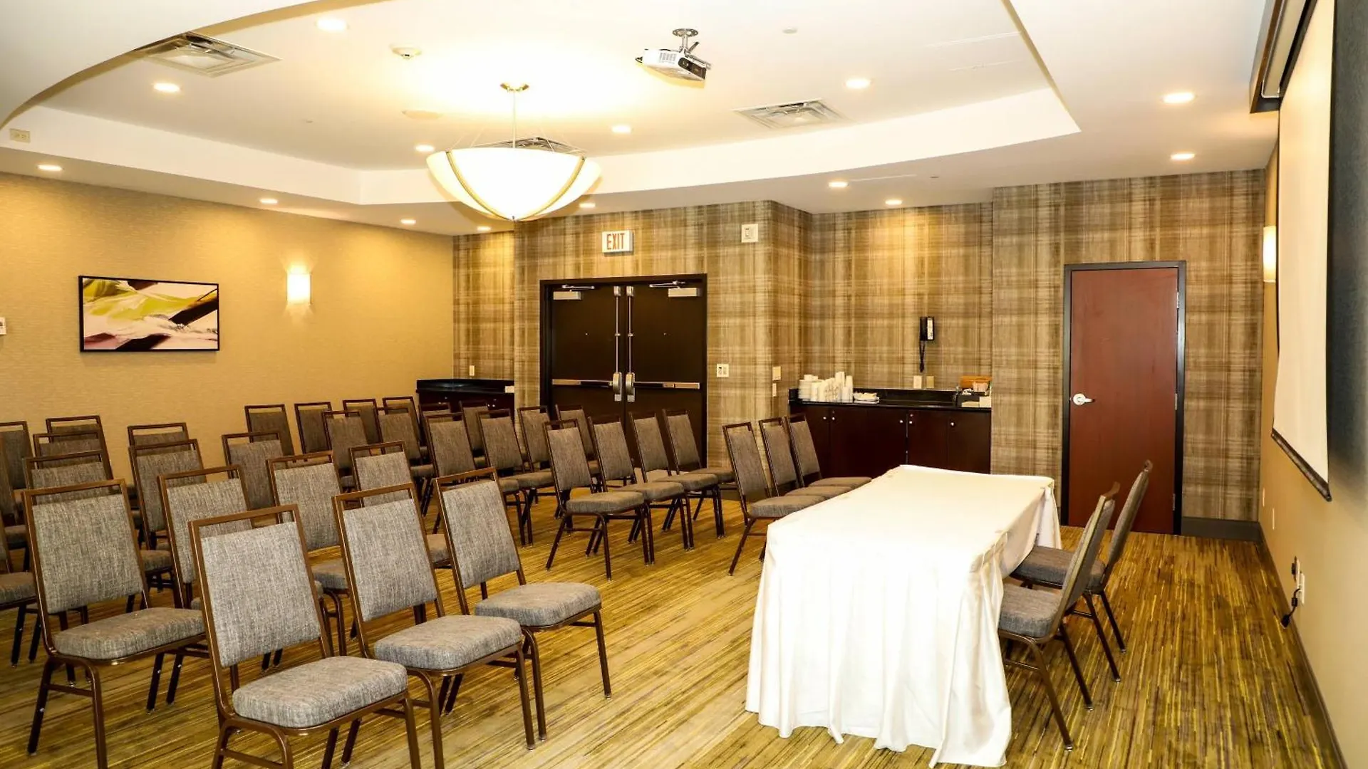 Courtyard By Marriott Toronto Brampton Hotel 3*,  Canada