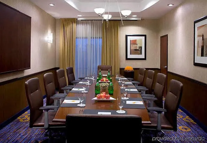 Courtyard By Marriott Toronto Brampton Hotel